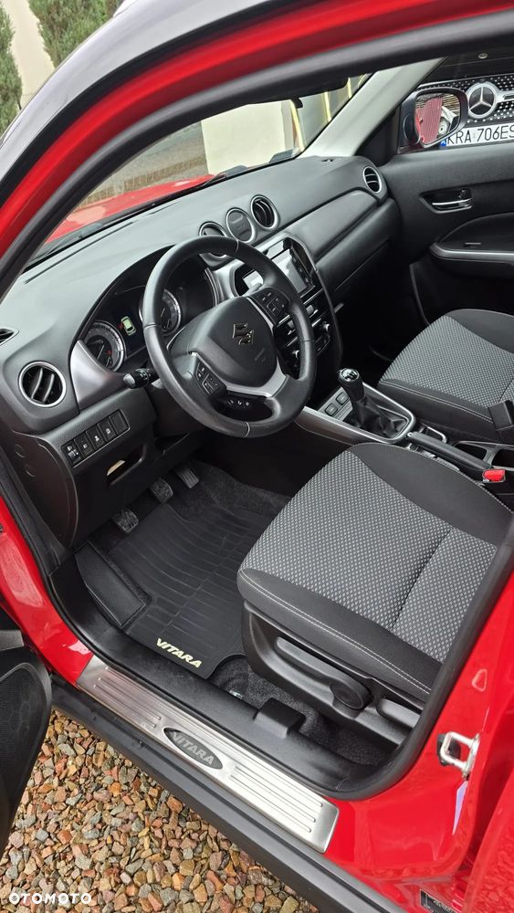 Suzuki Vitara 1.0 Boosterjet Premium 2WD - 13