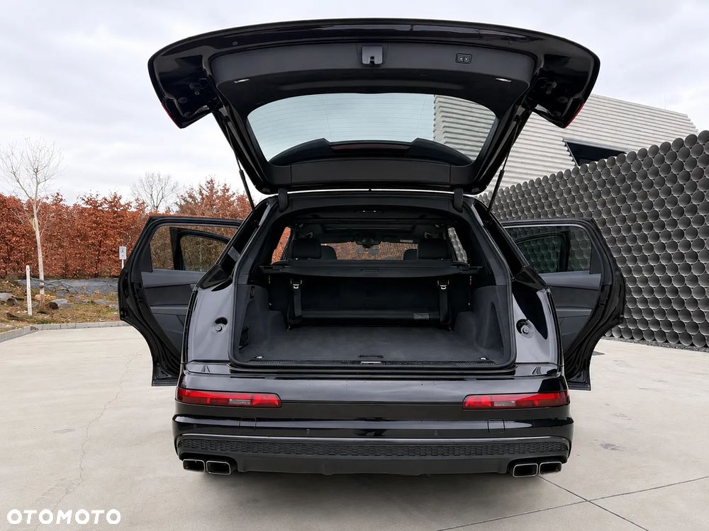 Audi SQ7 - 14