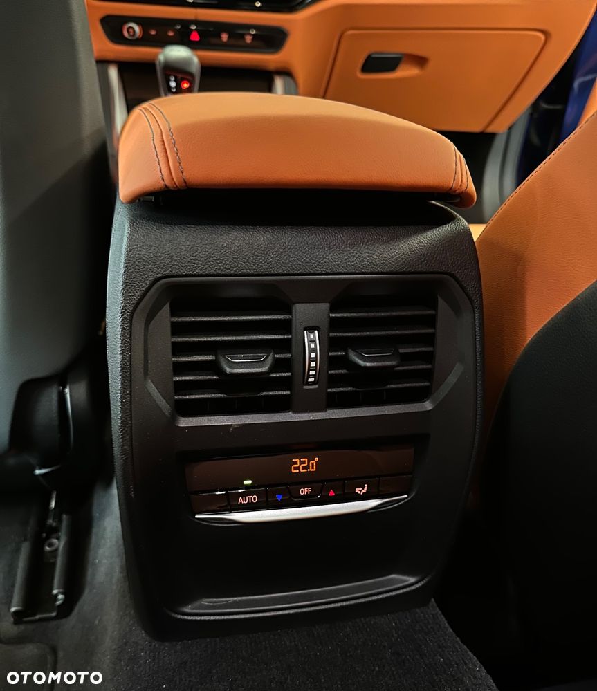 BMW M4 Competition M xDrive sport - 21