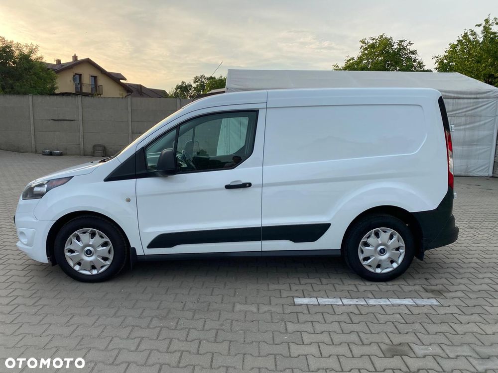Ford CONNECT - 8