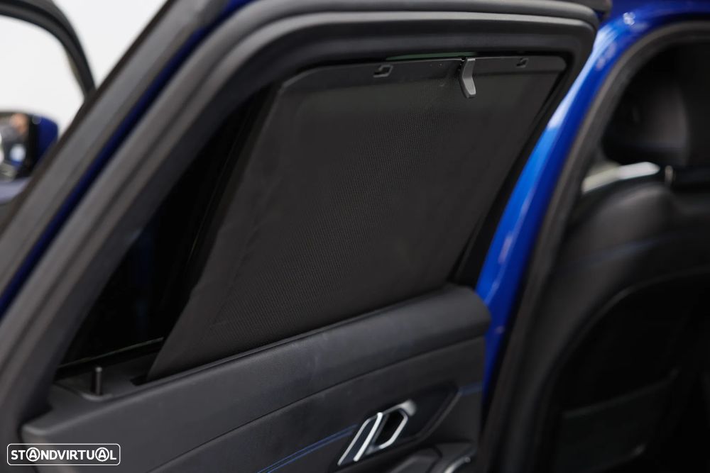 BMW 320 e Aut. M Sport - 30