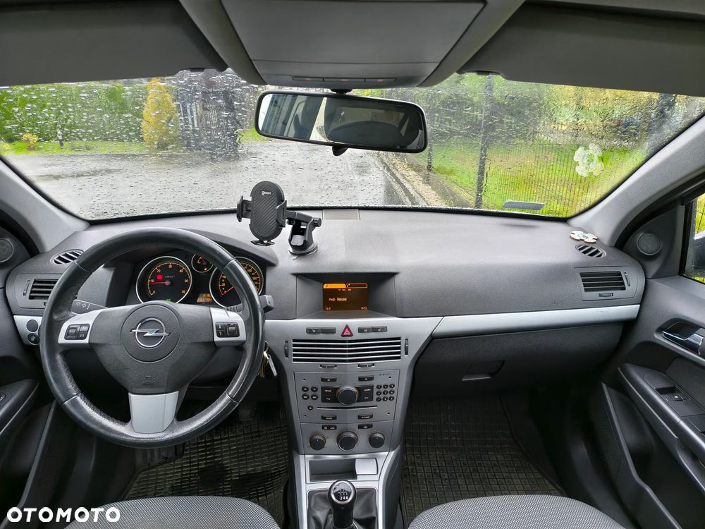 Opel Astra 1.7 CDTI ecoFLEX - 13
