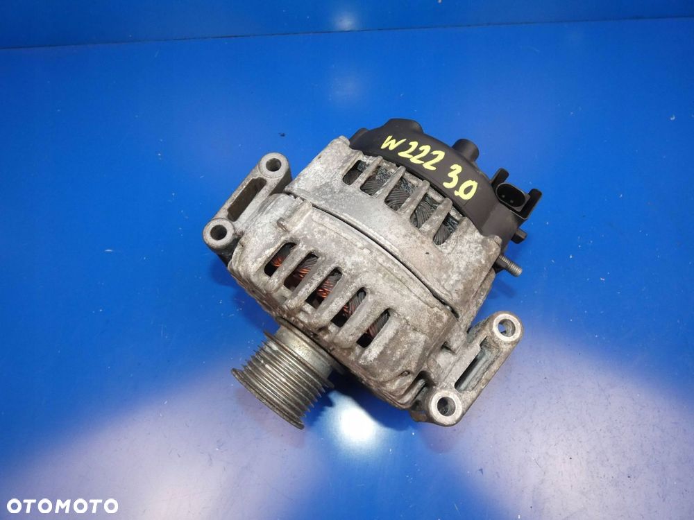 MERCEDES S KLASA W222 W218 3.0 CDI ALTERNATOR - 1