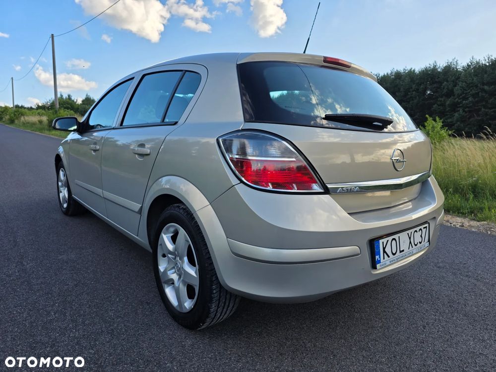 Opel Astra 1.4 Enjoy - 27
