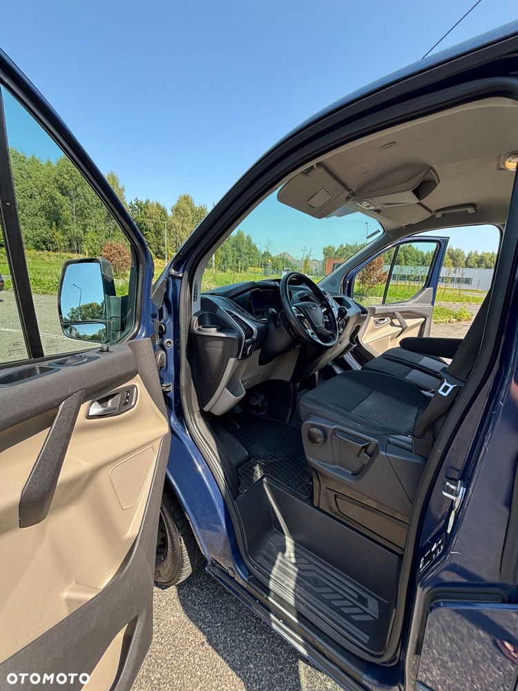 Ford Transit Custom - 11