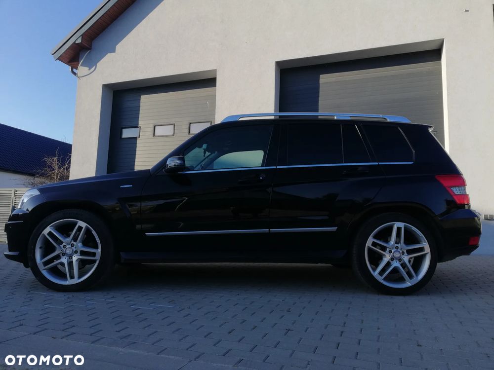 Mercedes-Benz GLK - 32
