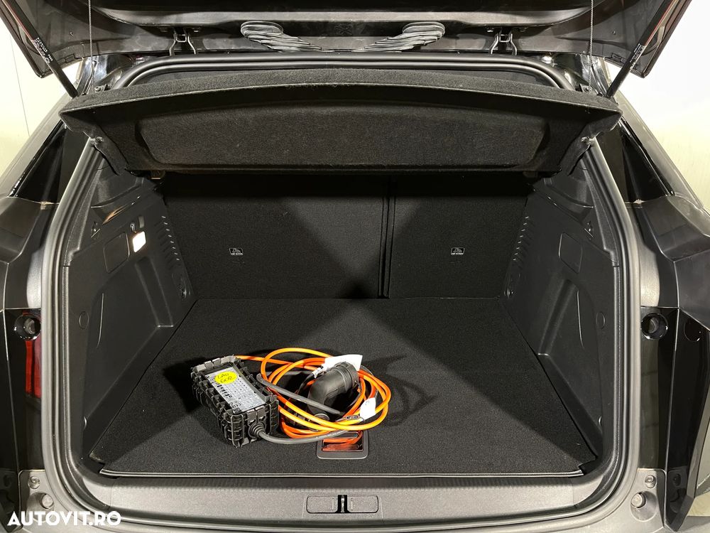 Peugeot 3008 PHEV 180 EAT8 Active Pack - 12