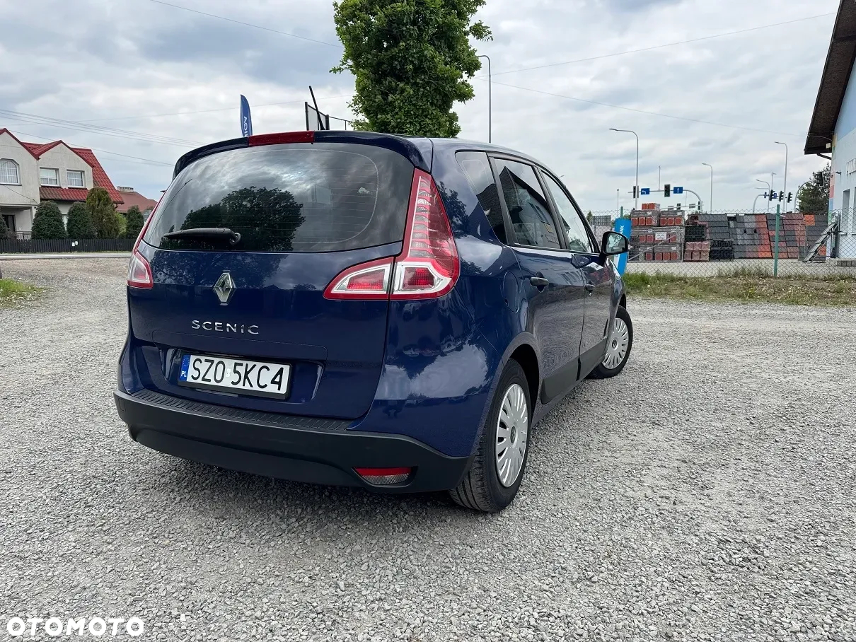 Renault Scenic - 12