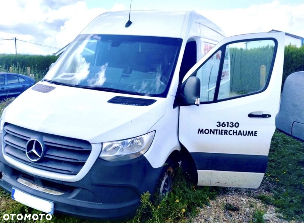 Mercedes-Benz Sprinter - 3