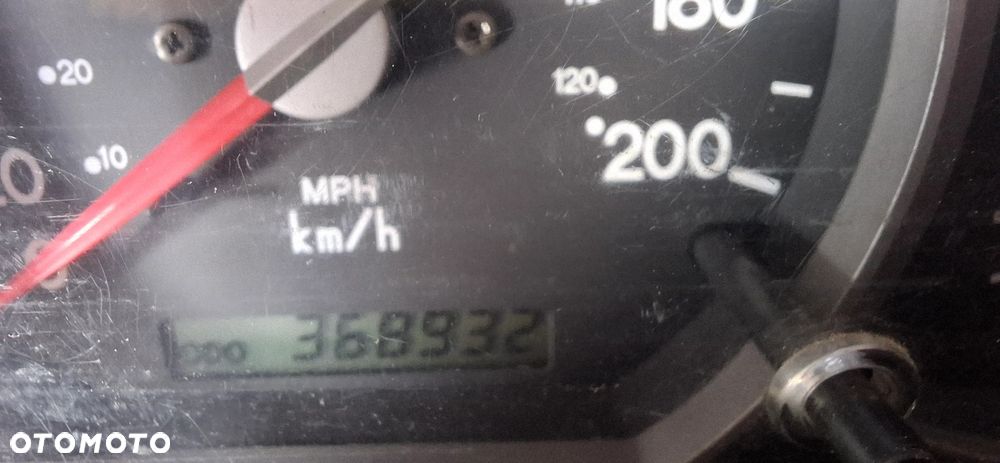 Kia Carnival 2.9 CRDi (klm) - 4
