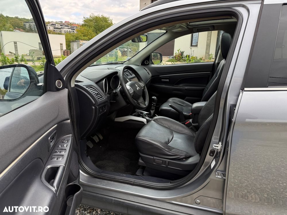 Mitsubishi ASX ver-1-8-di--d-2wd-instyle - 11