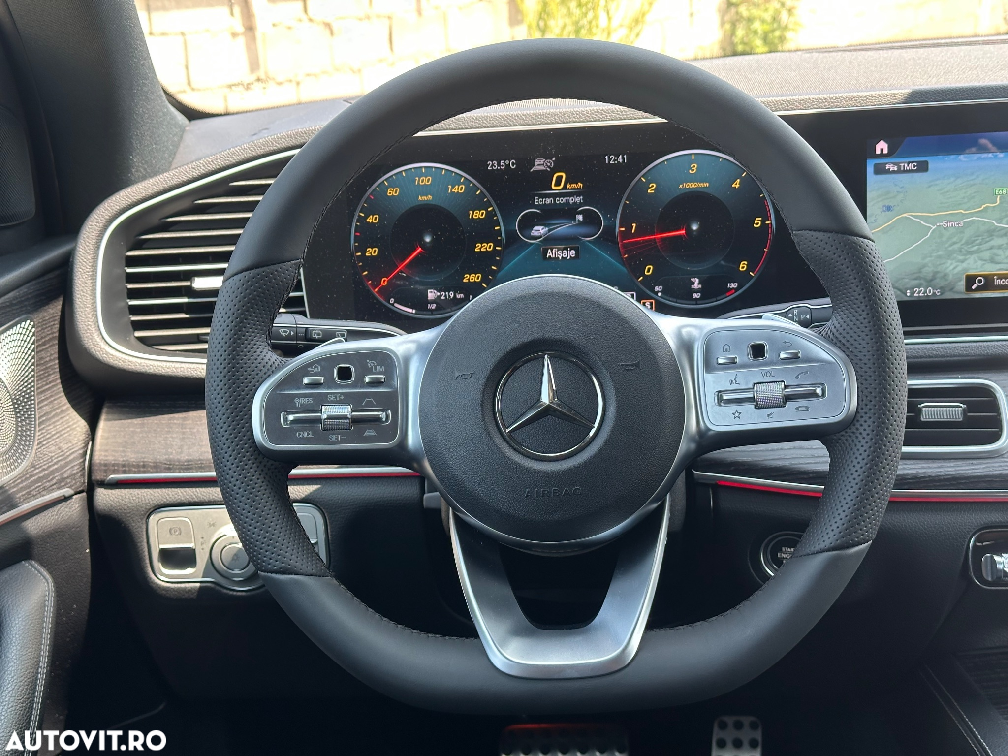 Mercedes-Benz GLE 300 d 4Matic 9G-TRONIC AMG Line - 17
