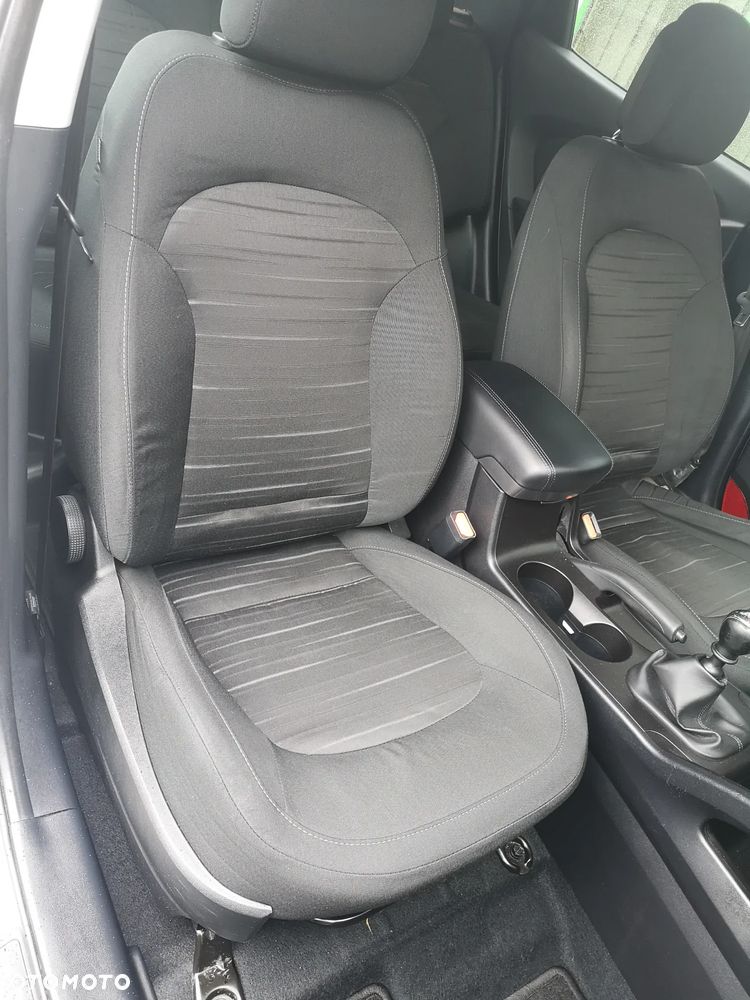 Hyundai ix35 1.6 GDI Comfort 2WD - 24