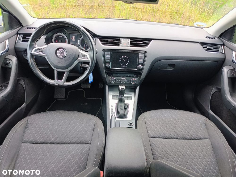 Skoda Octavia 1.6 TDI Edition DSG - 14