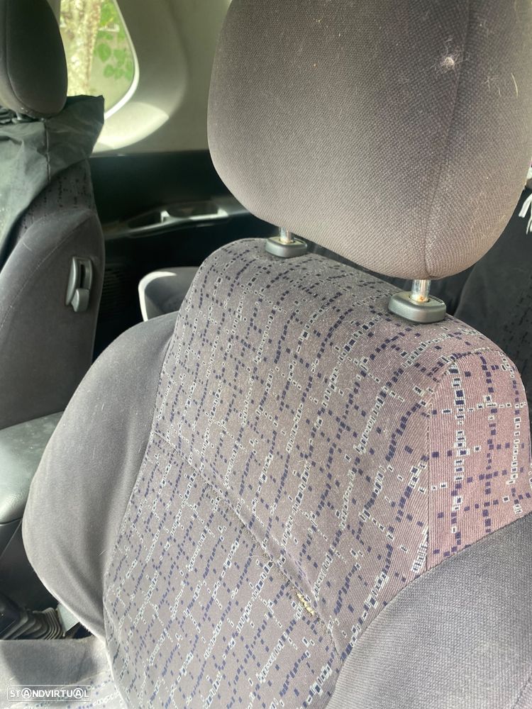 Opel Frontera 2.2 DTi Sport - 21