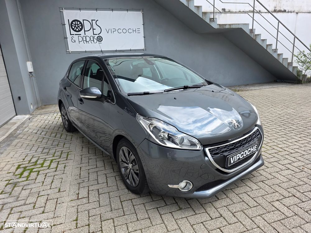 Peugeot 208 1.6 e-HDi Allure - 16