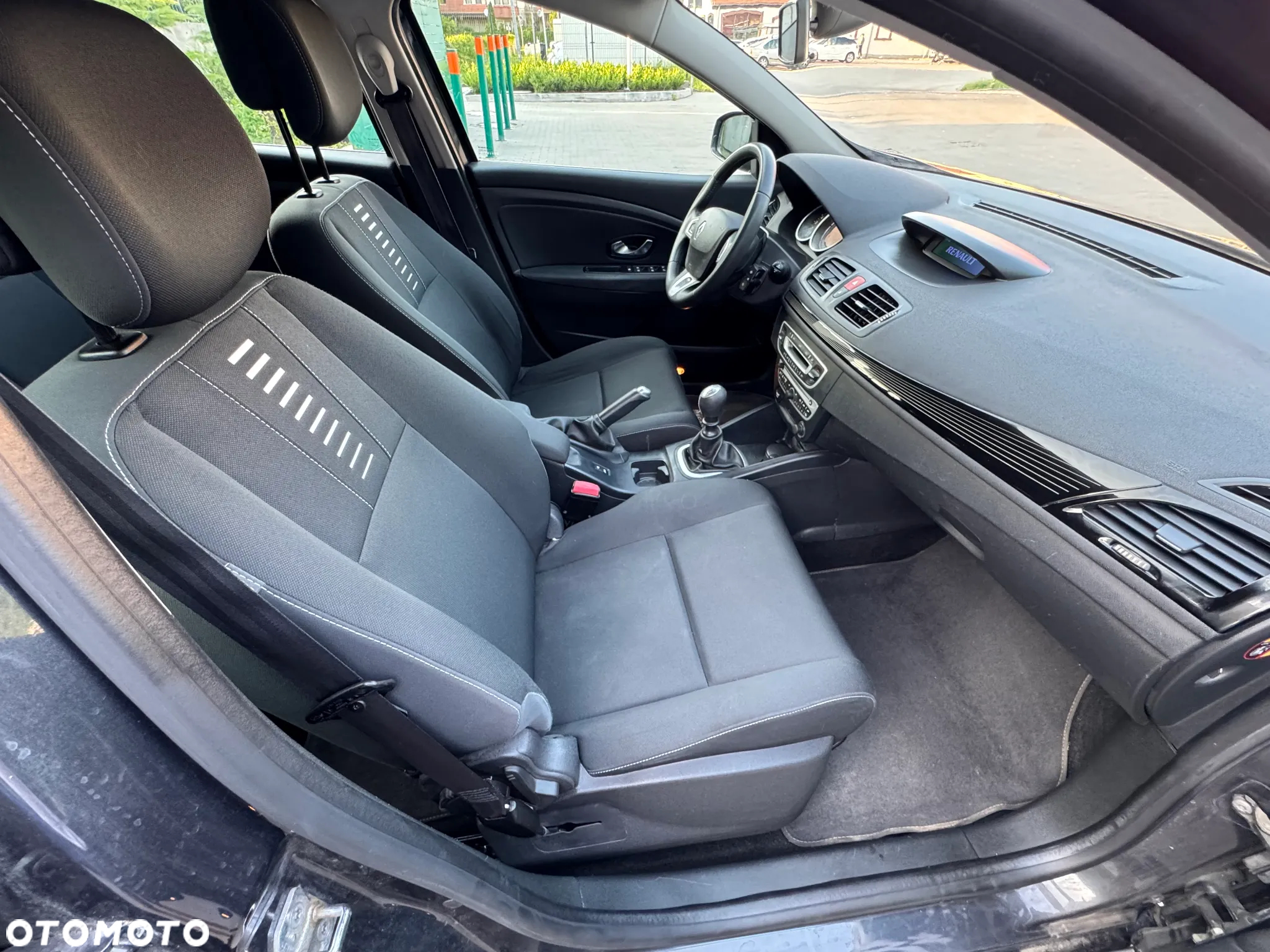 Renault Megane Grandtour TCe 130 Dynamique - 11