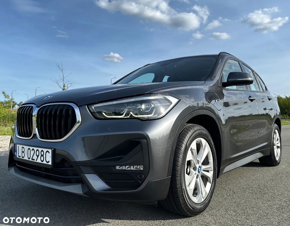BMW X1 xDrive25e Sport Line - 4