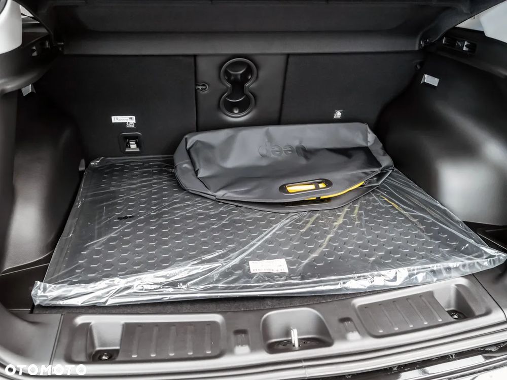 Jeep Compass 1.3 T4 PHEV 4xe Trailhawk S&S - 20