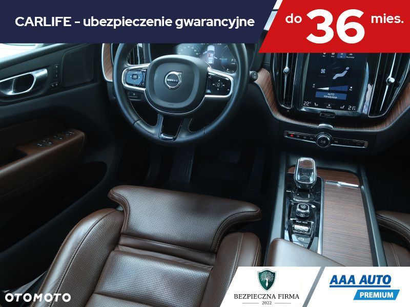 Volvo XC 60 - 8