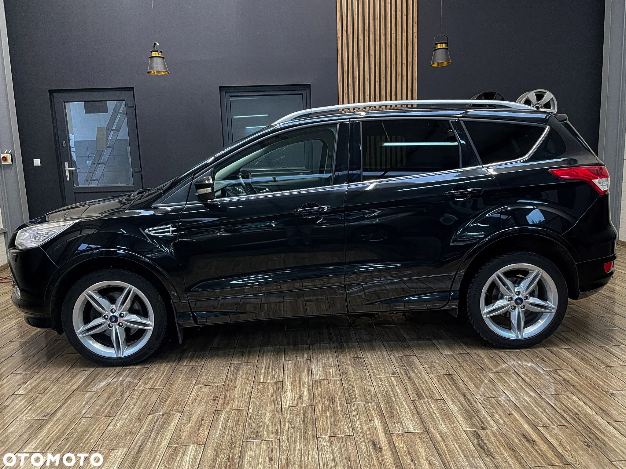 Ford Kuga 2.0 TDCi 4WD Titanium - 12