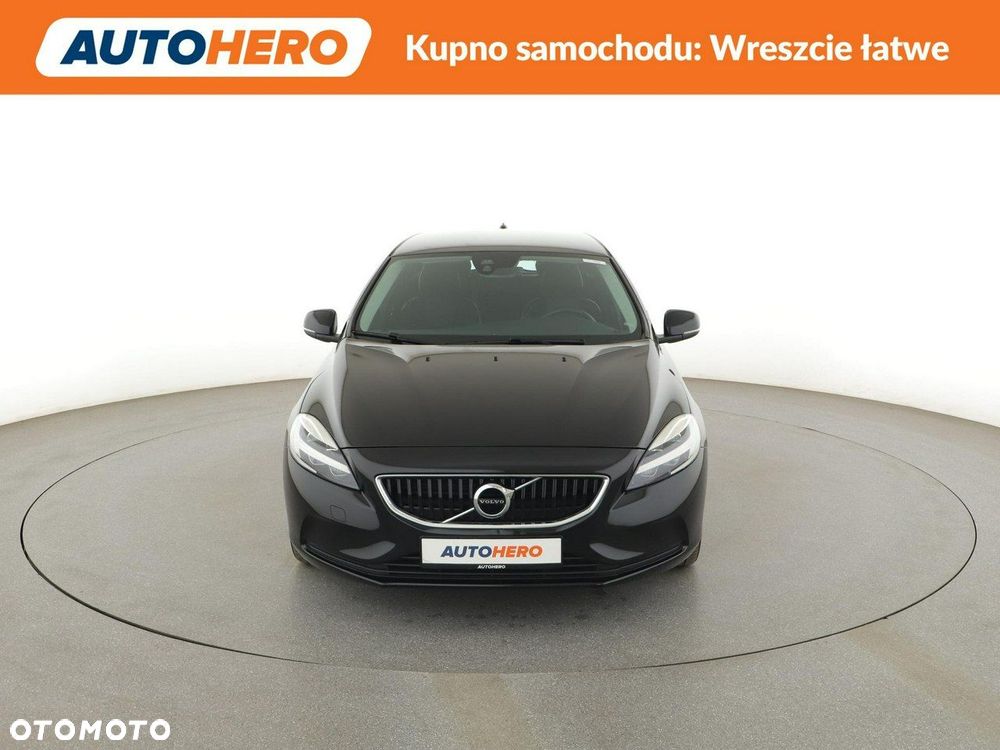 Volvo V40 T2 Momentum - 12