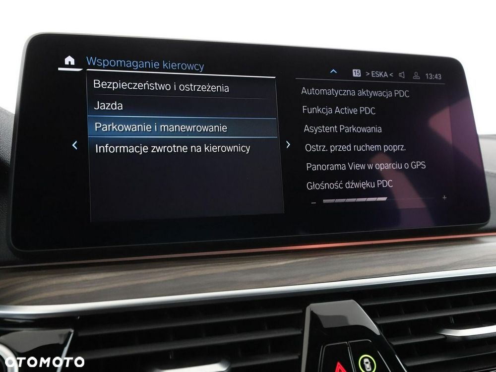 BMW Seria 5 530e xDrive Luxury Line - 30
