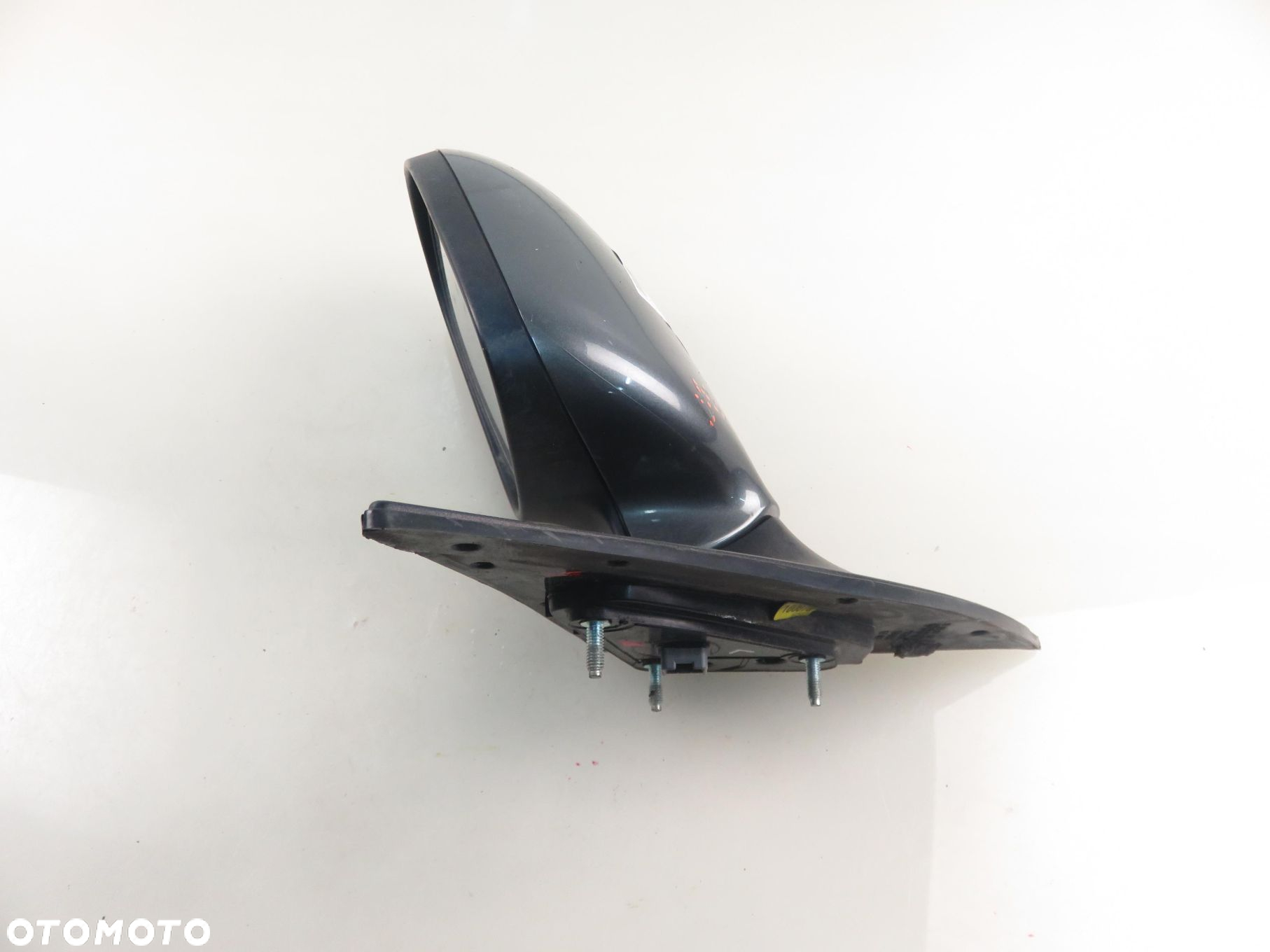 LUSTERKO LEWE HYUNDAI i30 5 PIN 9A - 8