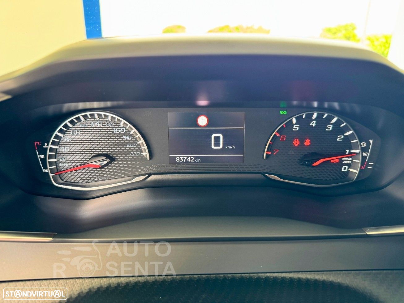 Peugeot 2008 1.2 PureTech Allure Pack - 15