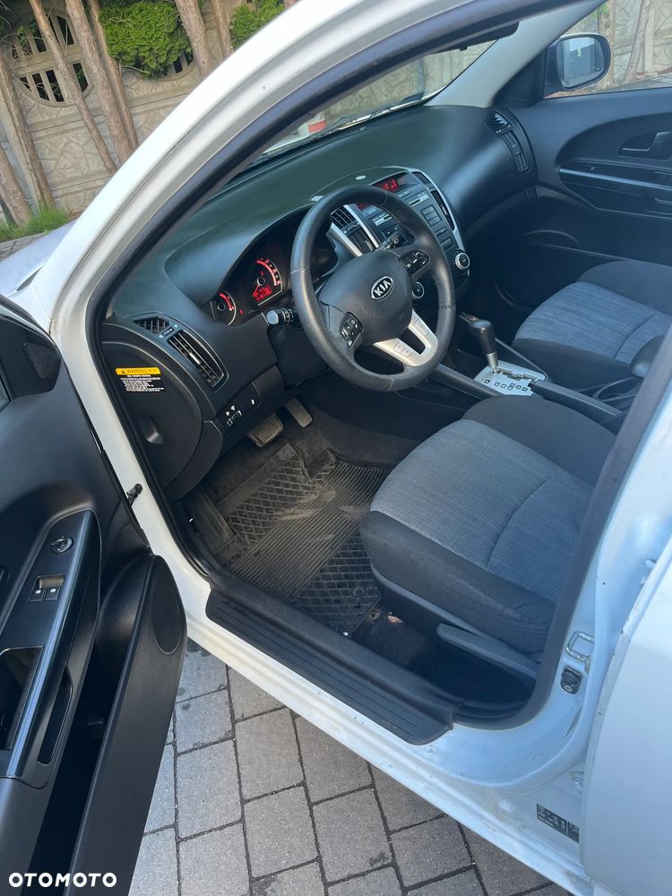 Kia Ceed 1.6 Crdi Comfort + - 7