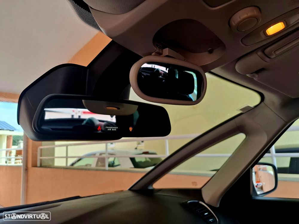 Renault Scénic ENERGY dCi 110 INTENS - 14