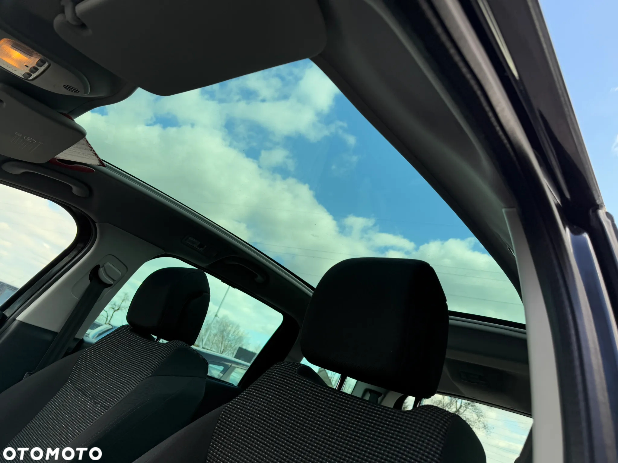 Peugeot 5008 1.6 HDi Access 7os - 26