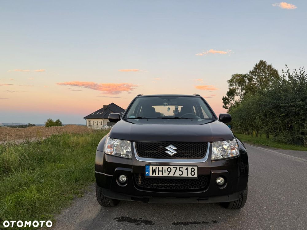 Suzuki Grand Vitara 1.6 - 6