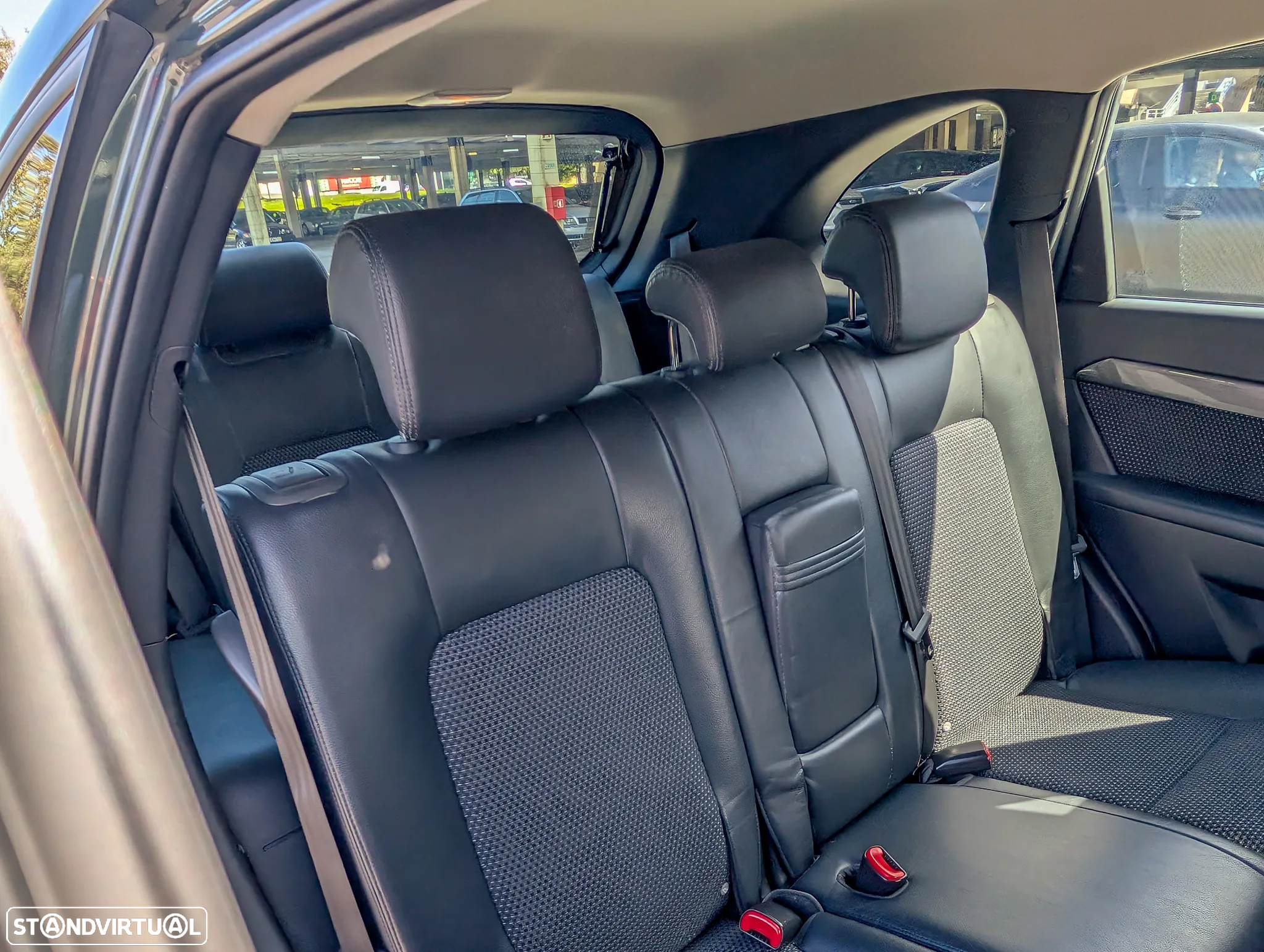 Chevrolet Captiva 2.0 VCDi Seven 7L - 33
