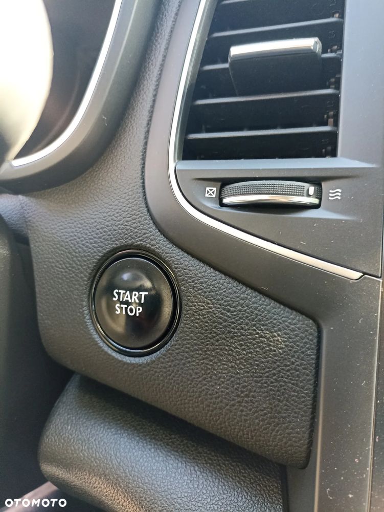 Renault Megane ENERGY dCi 130 GT LINE - 34