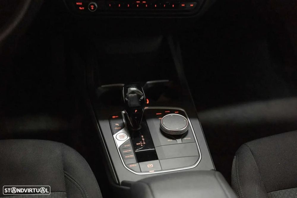BMW 116 Standard - 12