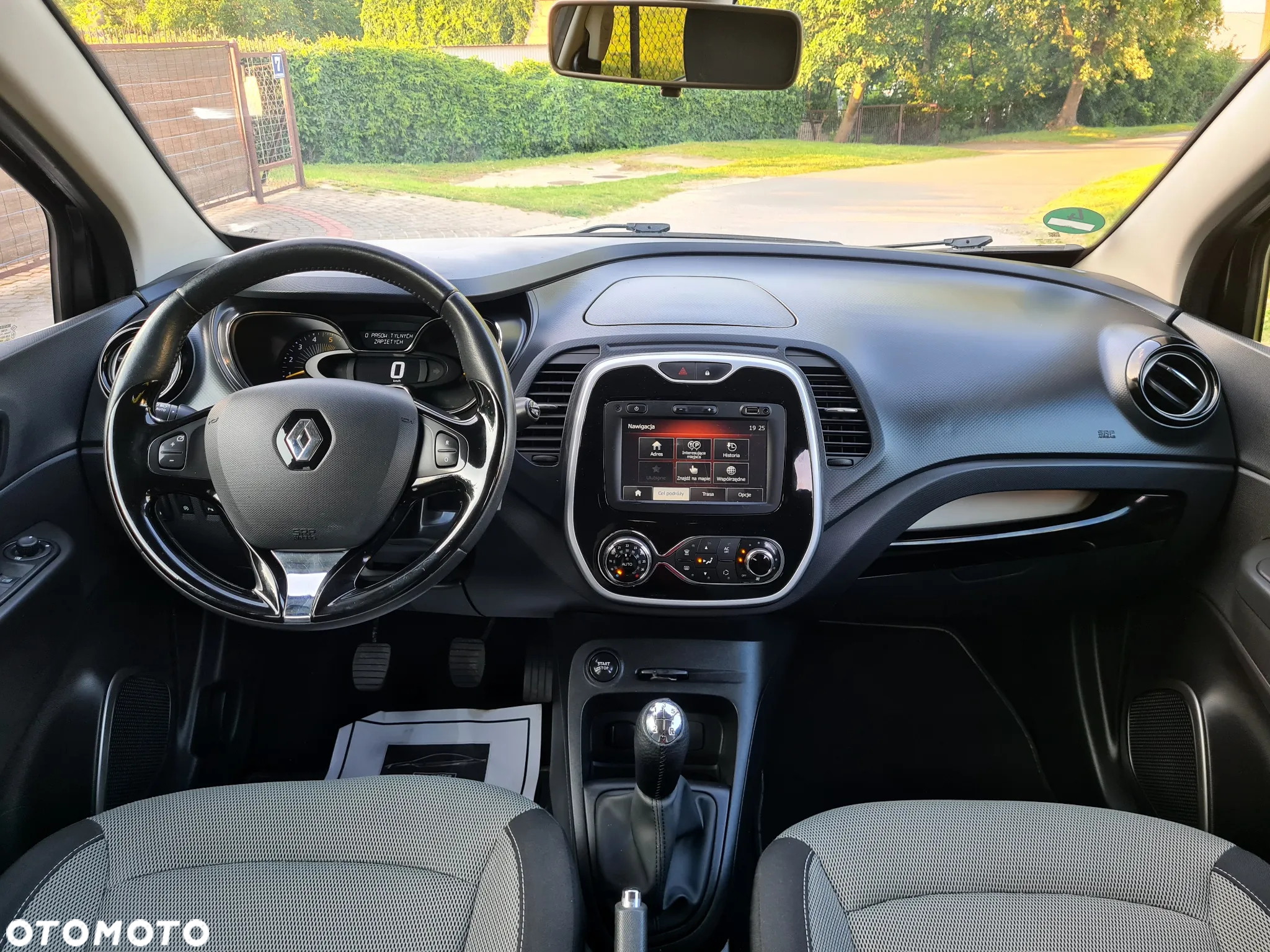 Renault Captur 1.5 dCi Energy Limited - 11