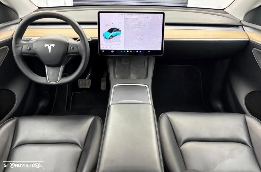 Tesla Model Y - 6