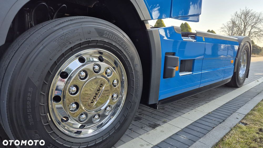 Volvo VOLVO///FH500///2024/// GLOBETROTTER///XXL///JEDYNE  180 TYS KM///FULL LED///VIRTUAL COCPIT///RADARY///KAMERY/// ALUFELGI///KLIMATYZACJA  POSTOJOWA///ZABUDOWY  MIĘDZYOSIOWE///SKÓRY/// STAN JAK NOWY - 18