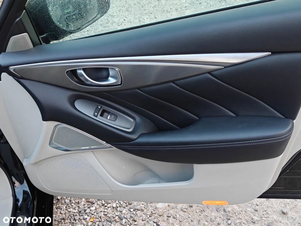 Infiniti Q50 2.0t Premium Sound Studio by Bose - 18