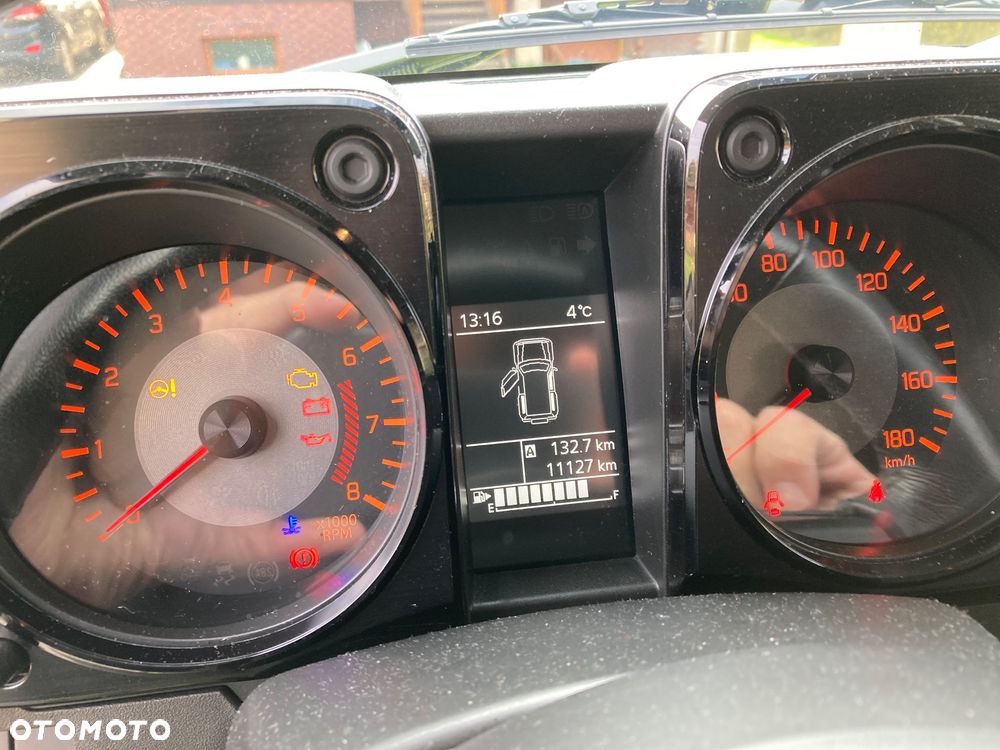 Suzuki Jimny 1.5 Premium - 10