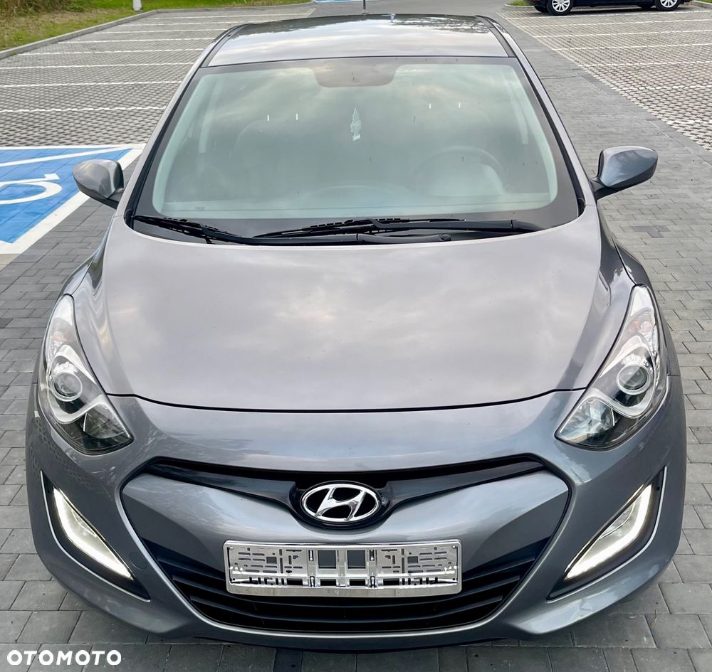 Hyundai i30 1.6 CRDI Trend - 3
