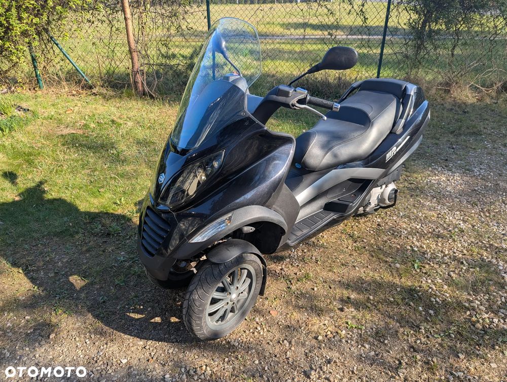 Piaggio MP-3 - 1