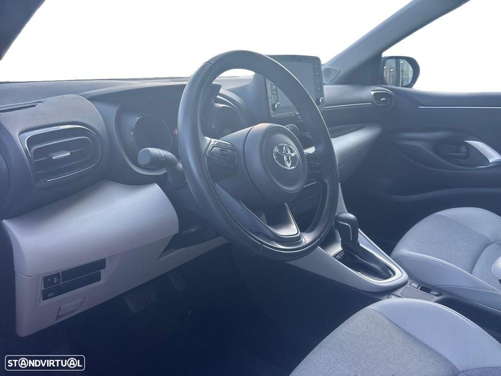 Toyota Yaris - 9