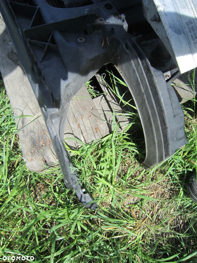 Pas przedni kompletny Audi TT 8N 1.8T Benzyna - 2