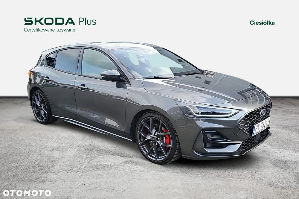 Ford Focus 2.3 EcoBoost ST - 32