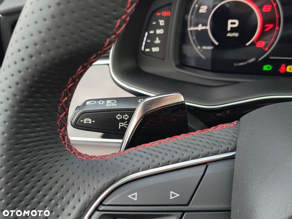 Audi RS Q8 TFSI Quattro Tiptronic - 31