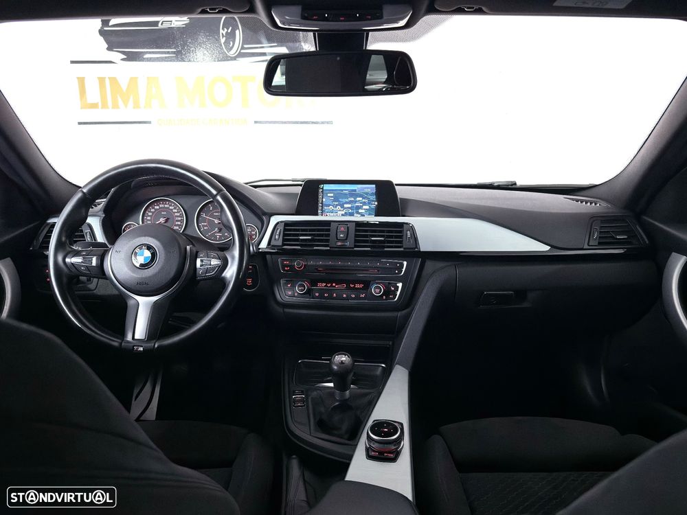 BMW 318 d Pack M - 12