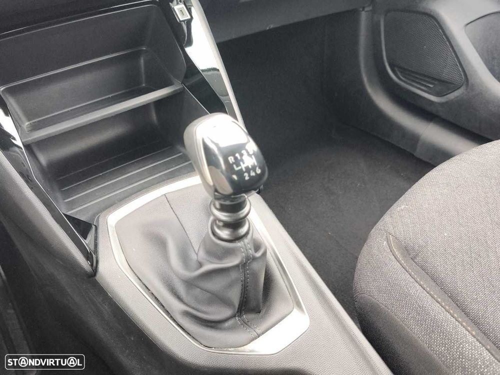 Peugeot 208 1.2 PureTech Style - 23