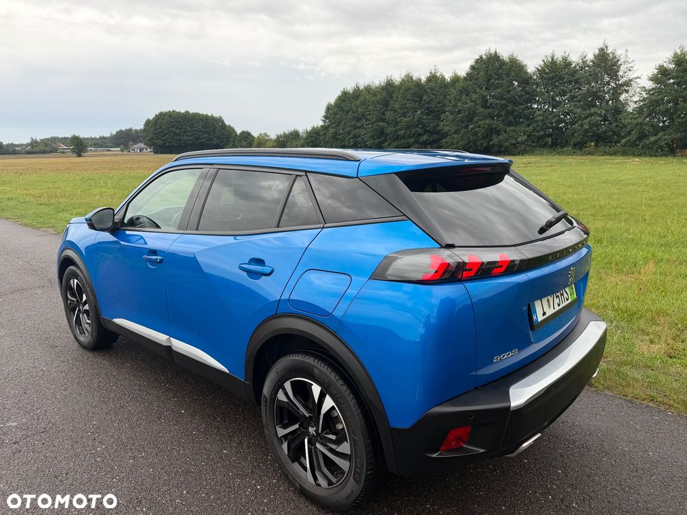 Peugeot 2008 1.2 Pure Tech GPF Allure S&S - 4